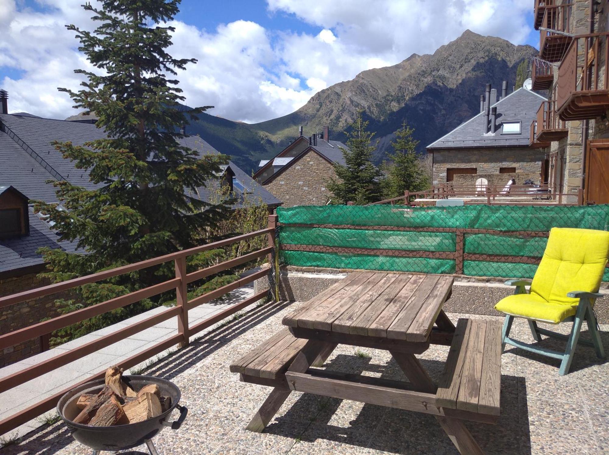 Ferienwohnung Apartamento Con Terraza Y Vistas Panoramicas En Tauell Exterior foto